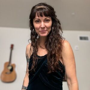 Meet your Posher, Lacyeloo